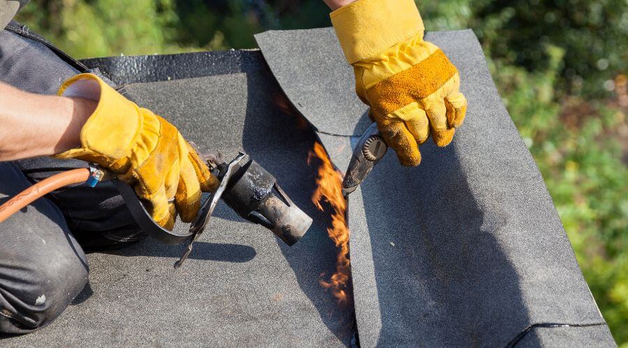 Professional gutter cleaning in Santa Ynez, CA